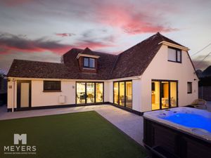 Photo 24- click for photo gallery